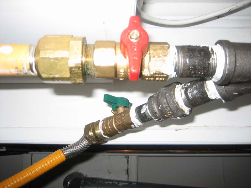 Gas shut off valves